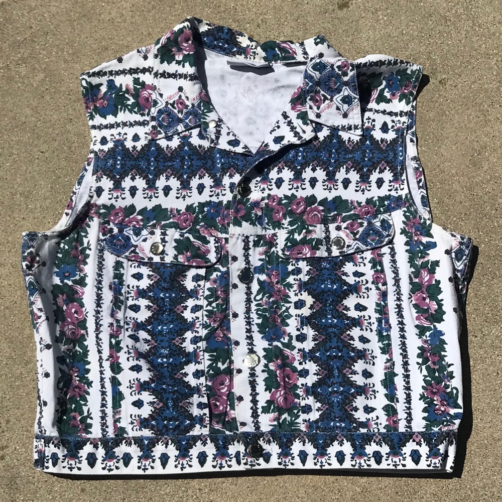 Zig Zag Floral Print Vest